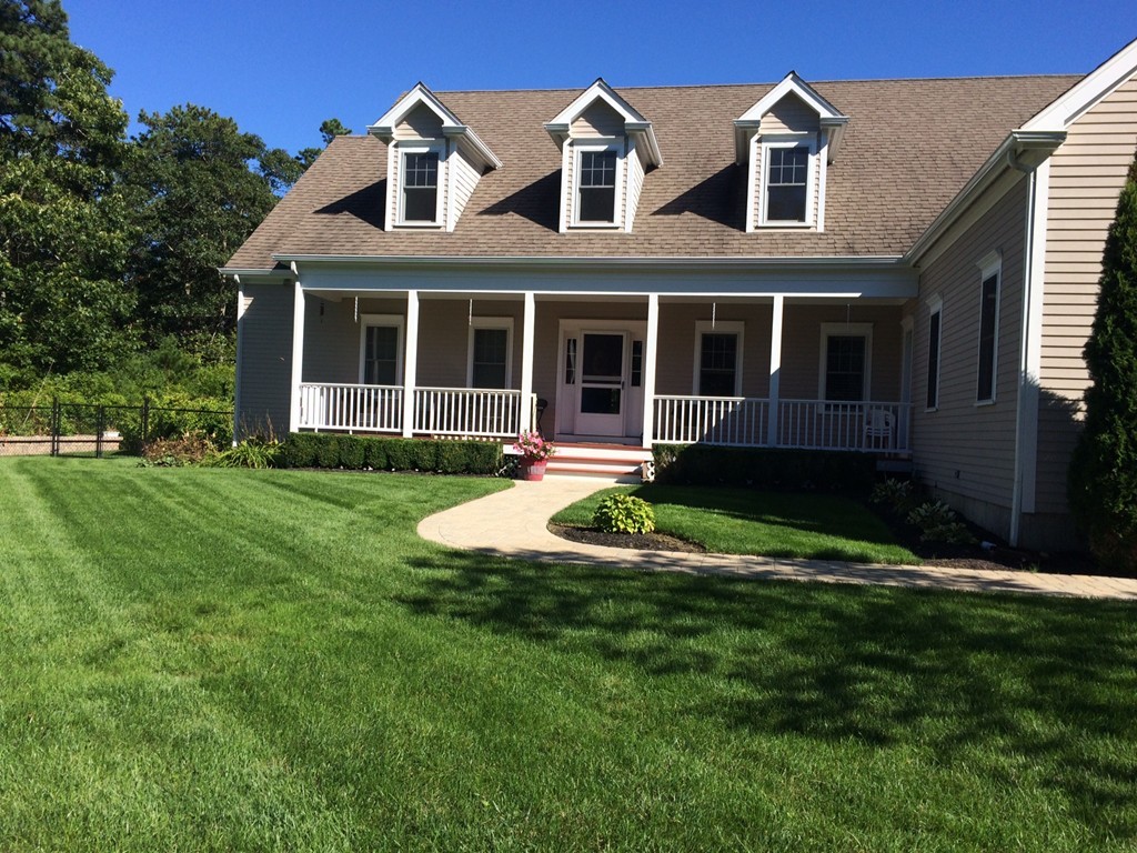 86 Cobblestone Barnstable, MA 02630 - Photo 3 of 30 Gallery Image 3