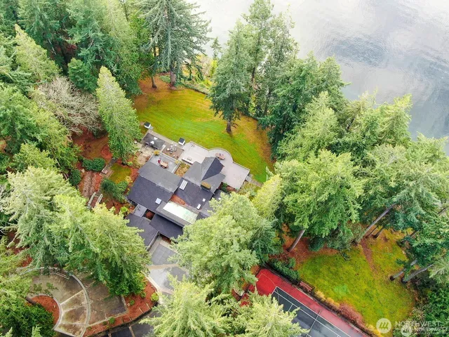 $13,900,000 | 1865 Crestwood Cove Court, Freeland, WA 98249