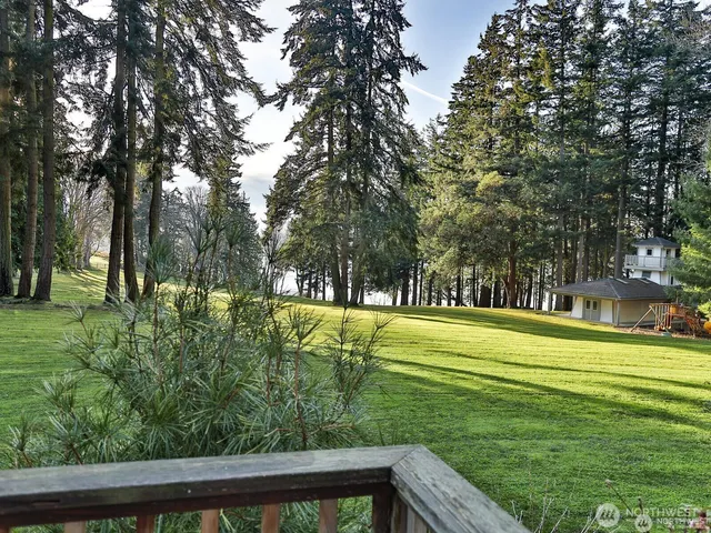$13,900,000 | 1865 Crestwood Cove Court, Freeland, WA 98249