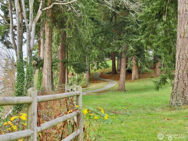$13,900,000 | 1865 Crestwood Cove Court, Freeland, WA 98249