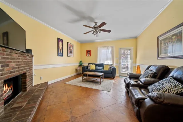 $350,000 | 2065 Peabody Avenue, Memphis, TN 38104