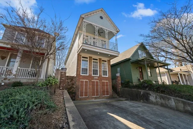 $350,000 | 2065 Peabody Avenue, Memphis, TN 38104