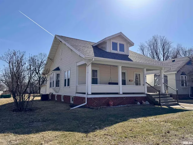 $120,000 | 329 North Pearl Street, Macomb, IL 61455
