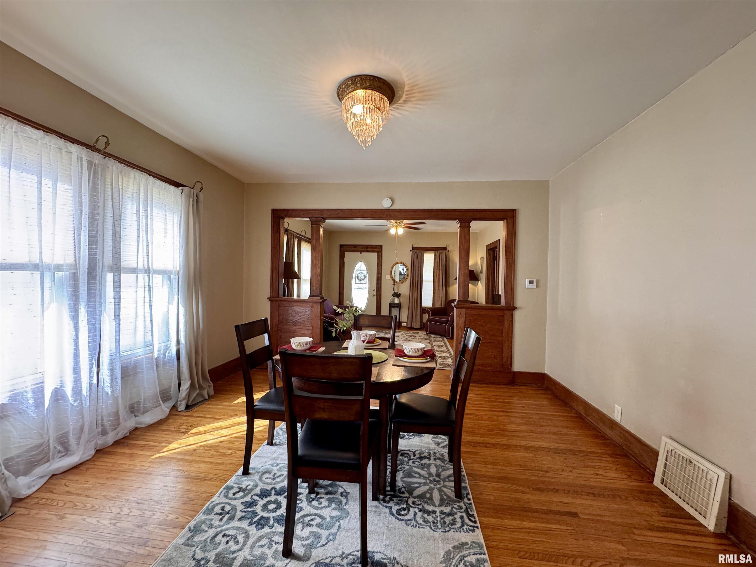 329 North Pearl Street Macomb, IL 61455 - Photo 8 of 20