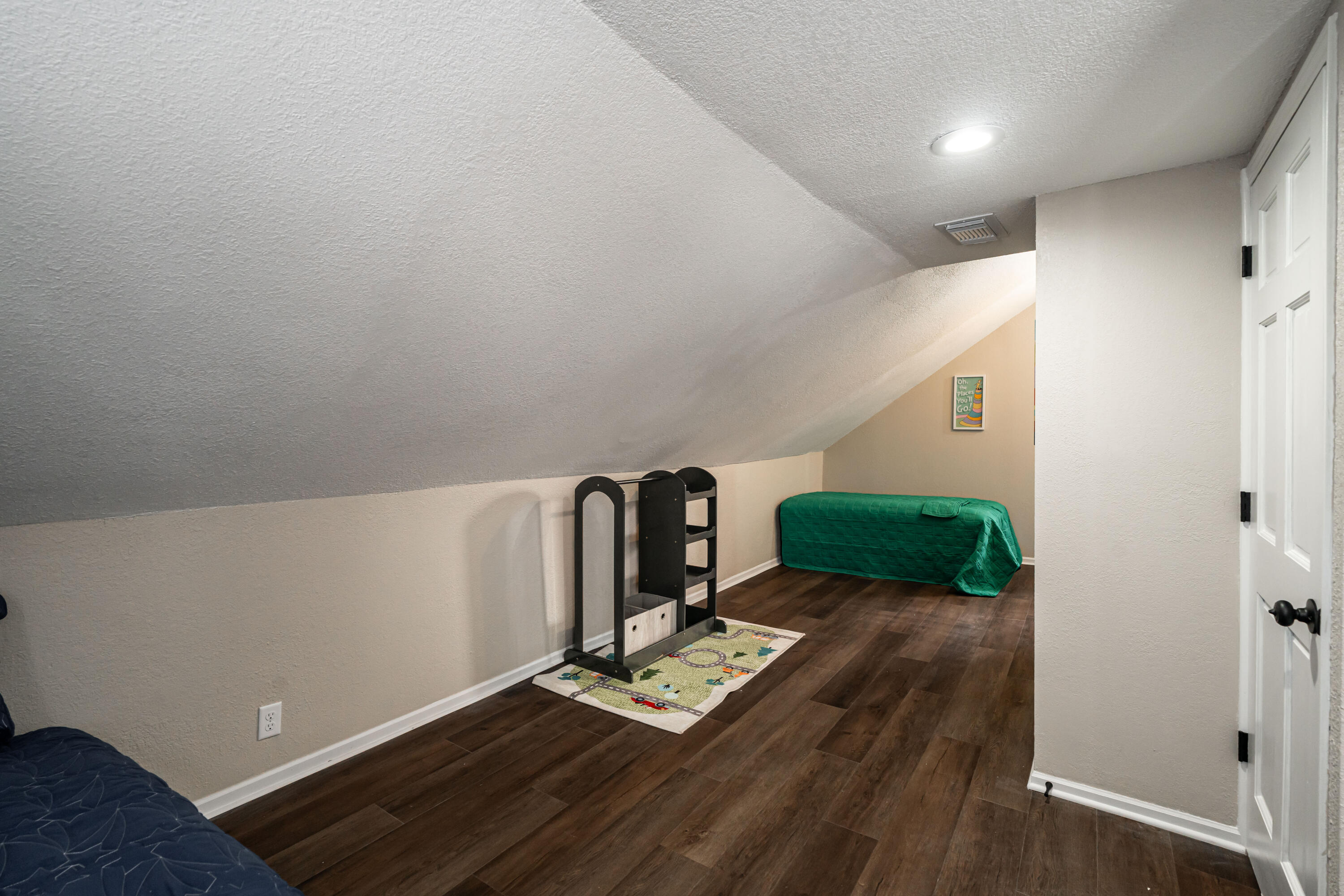 4842 North 26th Street Milwaukee, WI 53209 - Photo 12 of 16 bedroom 3