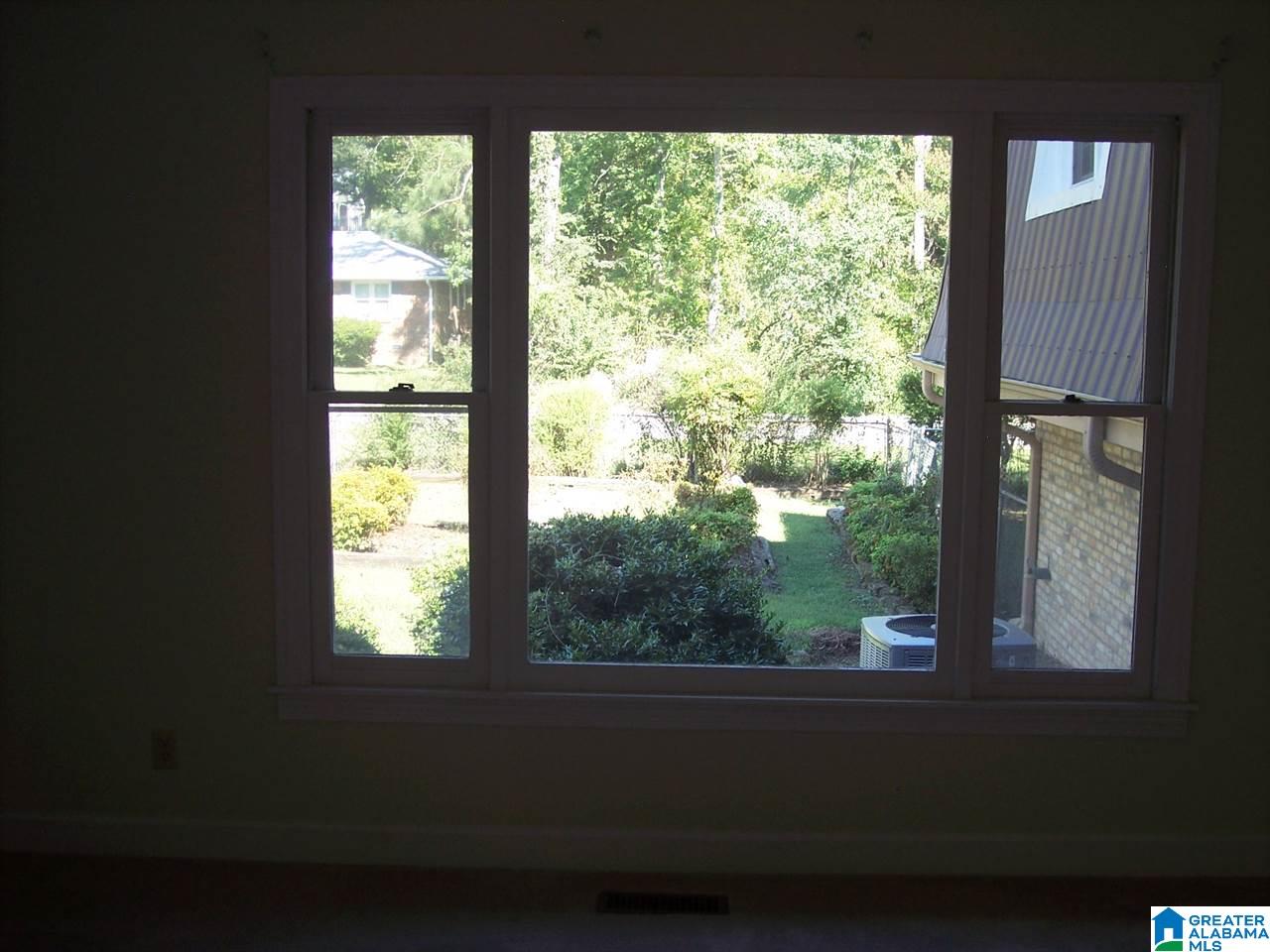 804 11th Street Northeast Jacksonville, AL 36265 - Photo 7 of 50