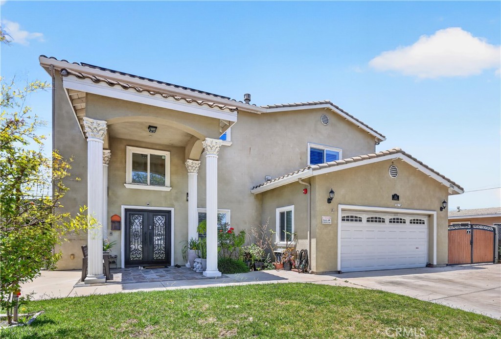 1241 North Studebaker Road Long Beach, CA 90815 - Photo 2 of 62