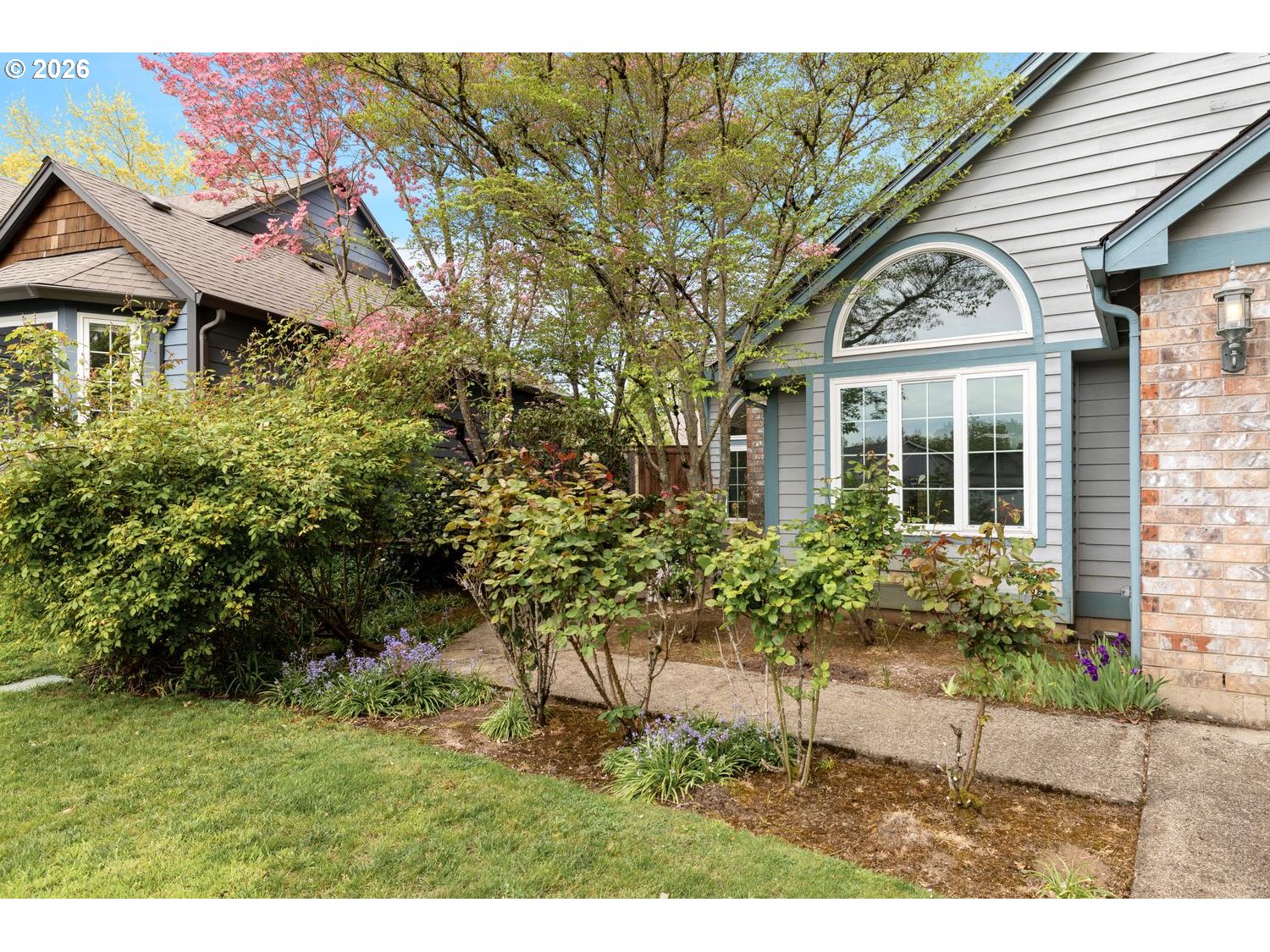 2016 Southeast 158th Loop Vancouver, WA 98683 - Photo 3 of 47