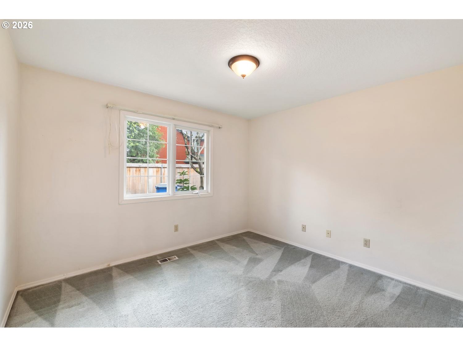 2016 Southeast 158th Loop Vancouver, WA 98683 - Photo 33 of 47