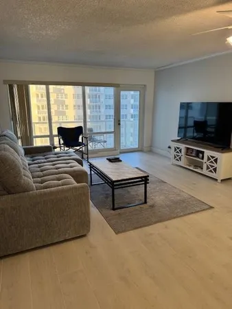 $3,000 | 111 North Pompano Beach Boulevard, Unit 1005, Pompano Beach, FL 33062