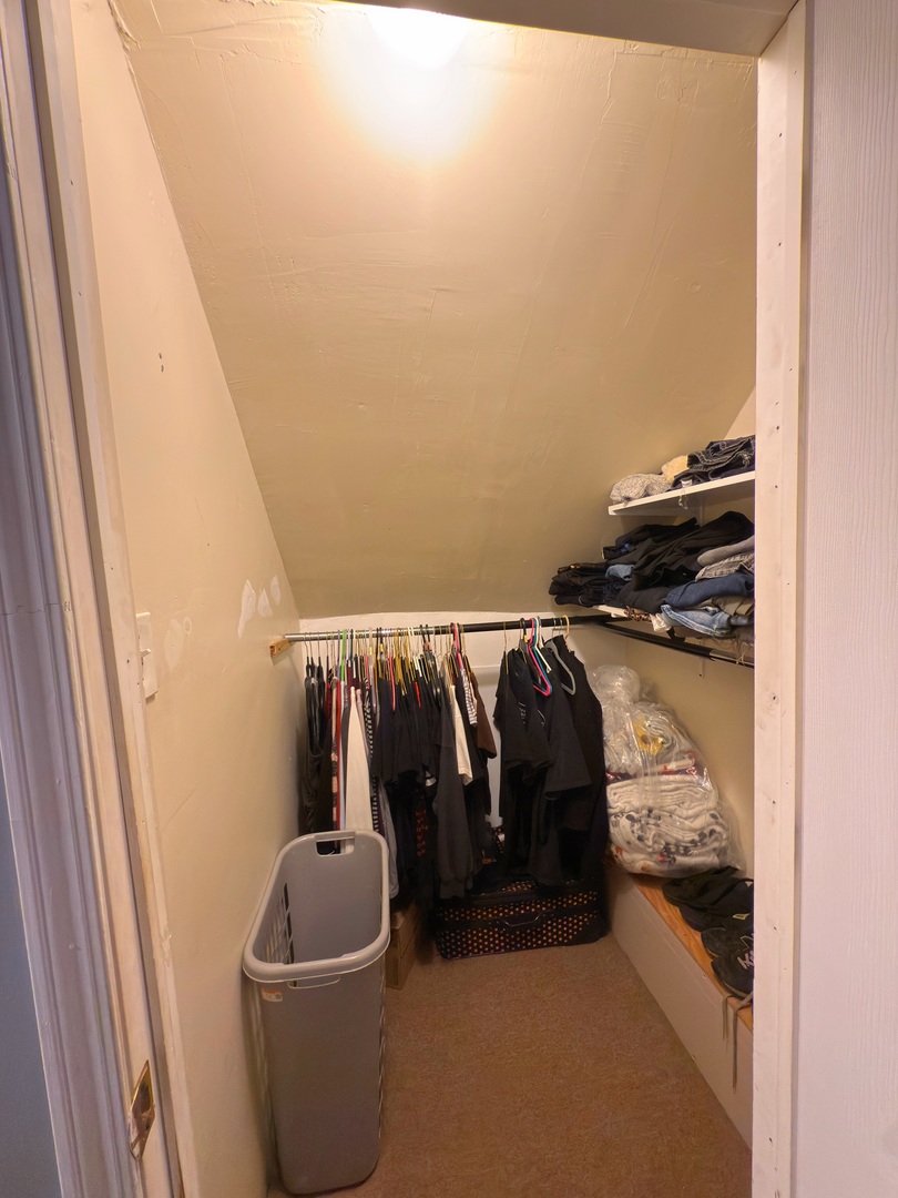 224 North Wolf Road Wheeling, IL 60090 - Photo 12 of 21