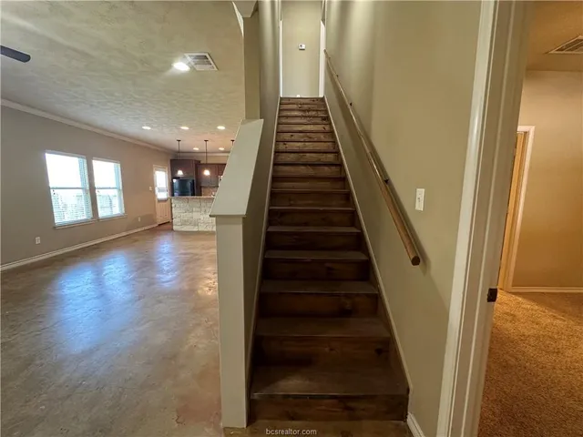 $2,500 | 3404 Cullen Trail, College Station, TX 77845