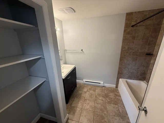 $1,650 | 6383 Everest Drive, Madison, WI 53719