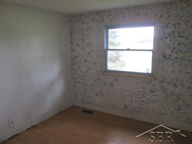 2349 East Brooks Road Midland, MI 48640 - Photo 7 of 14 31332873-6.JPG