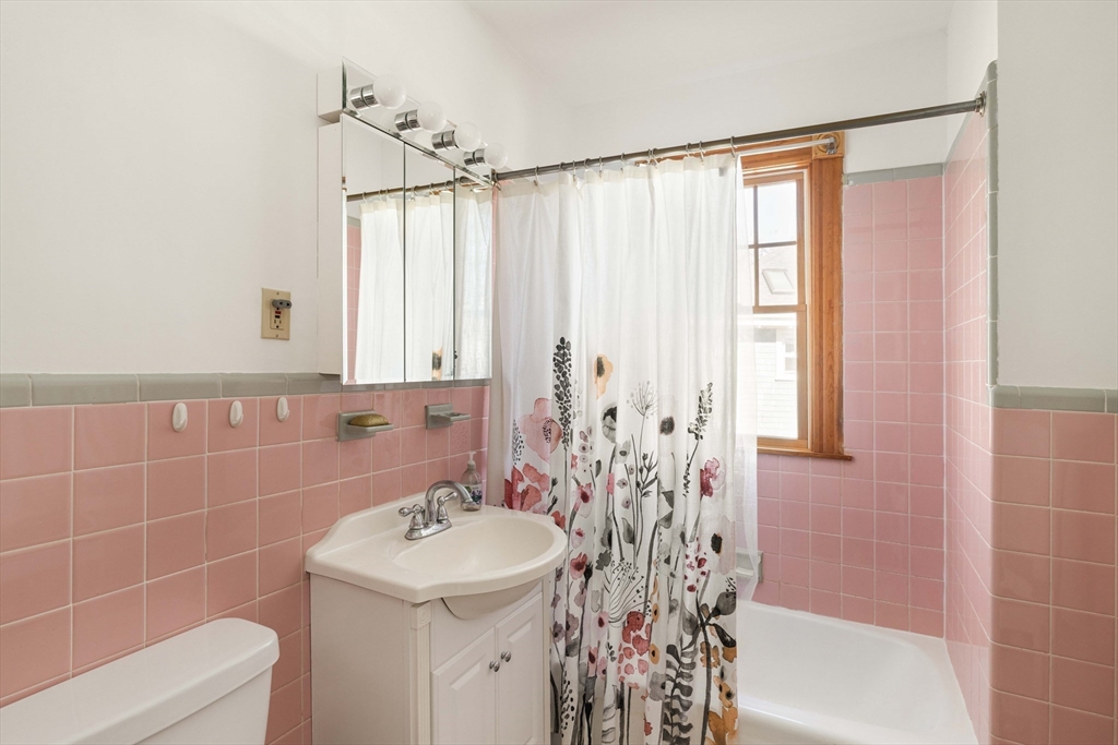 25 Rindgefield Street, Unit 25 Cambridge, MA 02140 - Photo 9 of 15 Gallery Image 9