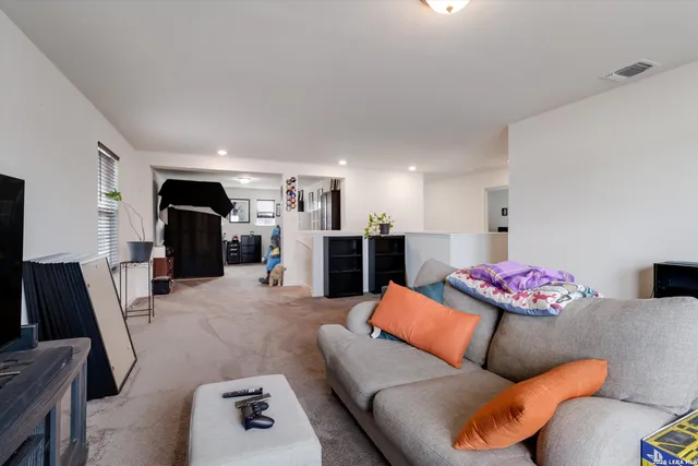 $2,495 | 11315 Edelweiss, San Antonio, TX 78245