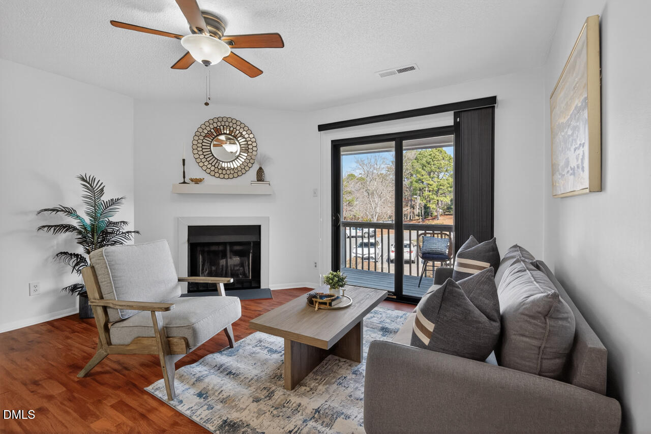 3700 Chimney Ridge Place, Unit 201 Durham, NC 27713 - Photo 4 of 32 07