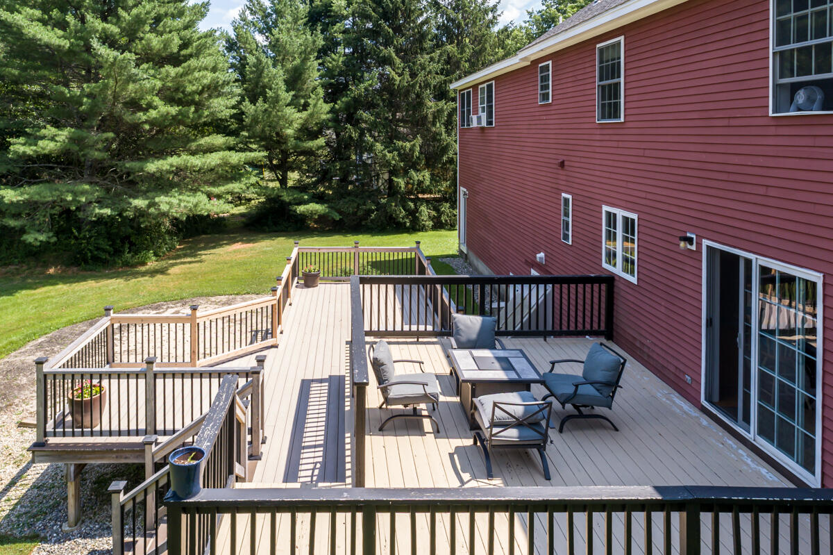 4 Oak Street Cumberland, ME 04021 - Photo 15 of 21 21-Kitchen Deck (2 of 2)