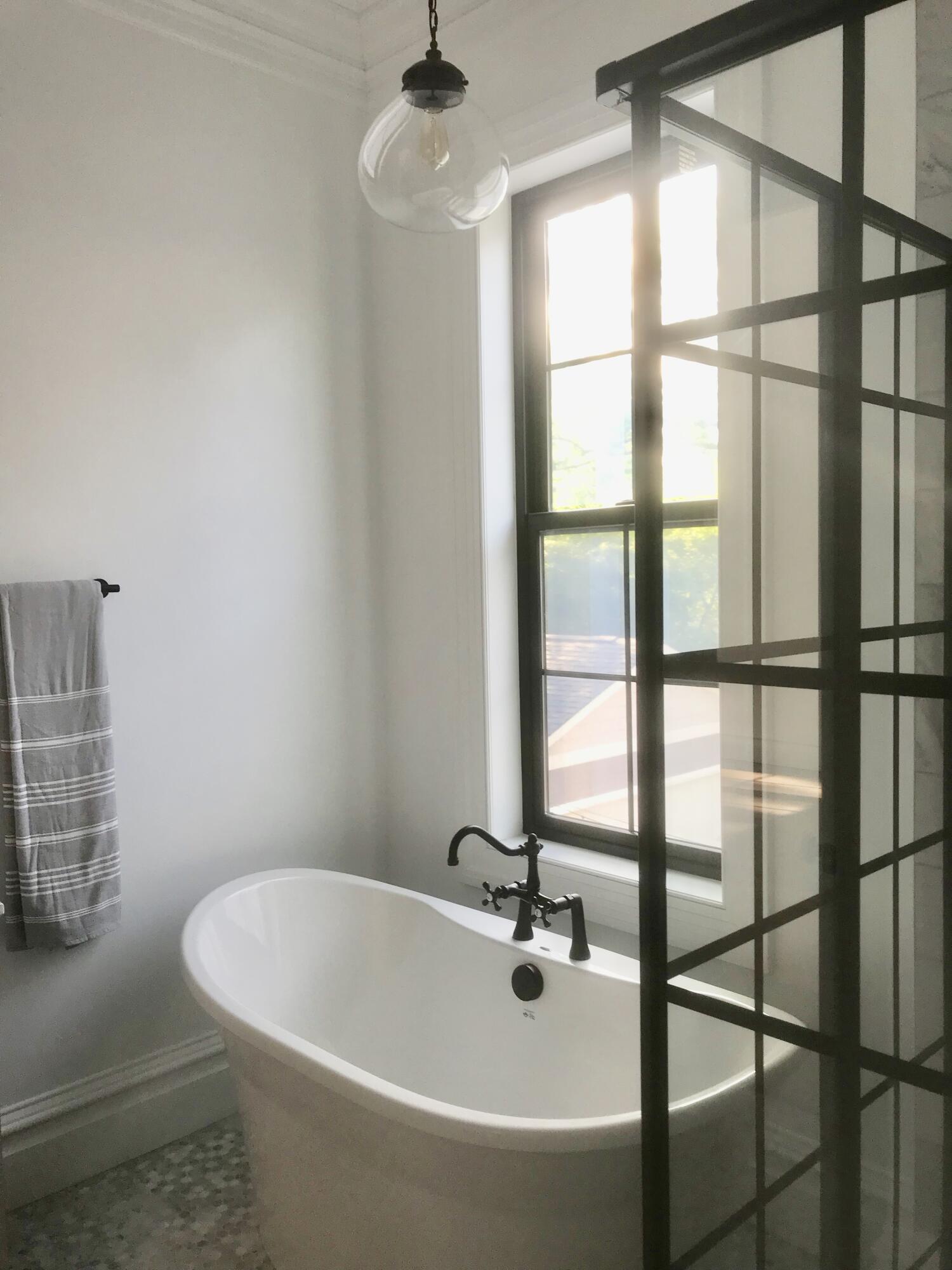 2006 Watkins Lake Road Waterford, MI 48328 - Photo 30 of 33 Master Bath