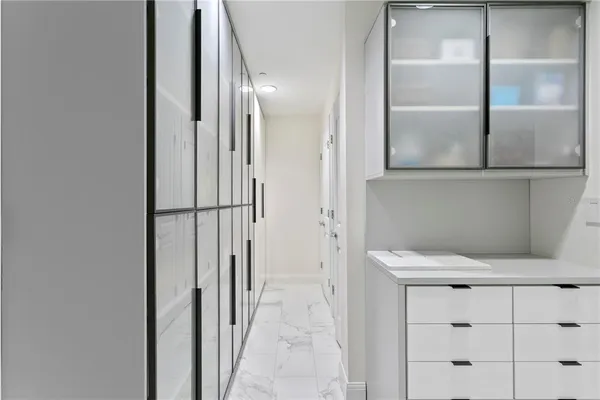 $25,000 | 450 Knights Run Avenue, Unit 1801, Tampa, FL 33602