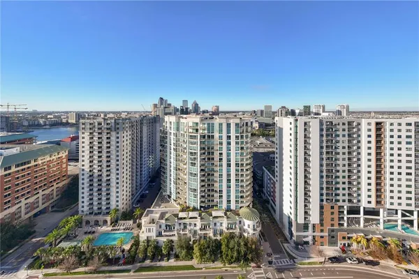 $25,000 | 450 Knights Run Avenue, Unit 1801, Tampa, FL 33602