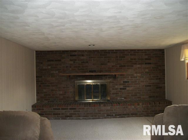 202 Causemaker Drive Atkinson, IL 61235 - Photo 17 of 23 Gallery Image 17