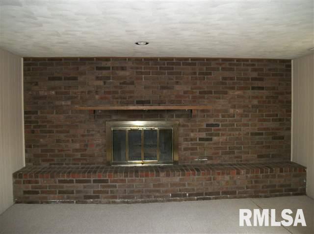 202 Causemaker Drive Atkinson, IL 61235 - Photo 18 of 23 Gallery Image 18