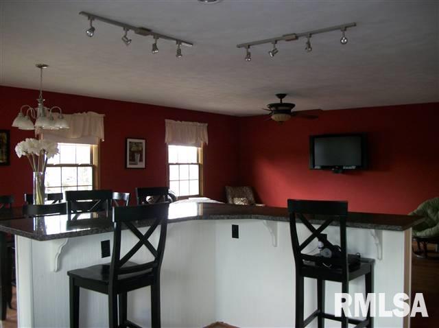 202 Causemaker Drive Atkinson, IL 61235 - Photo 8 of 23 Gallery Image 8