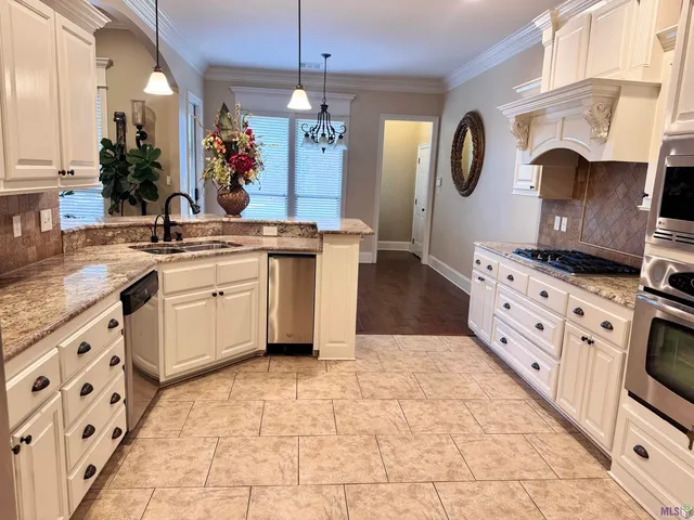 $499,900 | 6549 Clark Plantation Drive, Gonzales, LA 70737