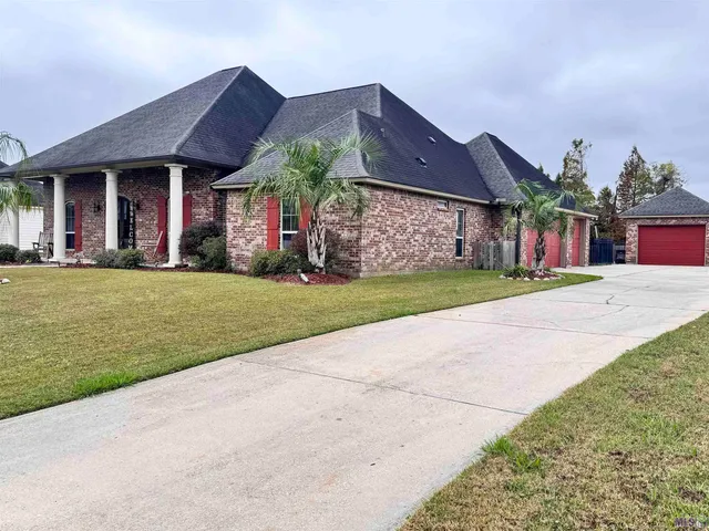 $499,900 | 6549 Clark Plantation Drive, Gonzales, LA 70737