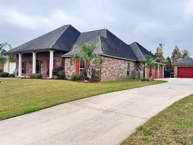 $499,900 | 6549 Clark Plantation Drive, Gonzales, LA 70737