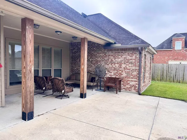 $499,900 | 6549 Clark Plantation Drive, Gonzales, LA 70737