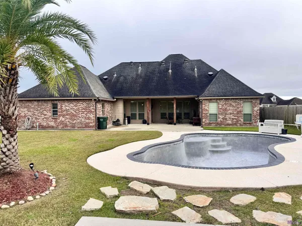 $465,000 | 6549 Clark Plantation Drive, Gonzales, LA 70737