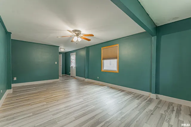 $125,000 | 802 Bryan Avenue, Lincoln, IL 62656