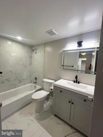 $1,695 | 6928 Hanover Parkway, Unit 2, Greenbelt, MD 20770