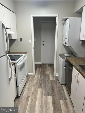 $1,695 | 6928 Hanover Parkway, Unit 2, Greenbelt, MD 20770