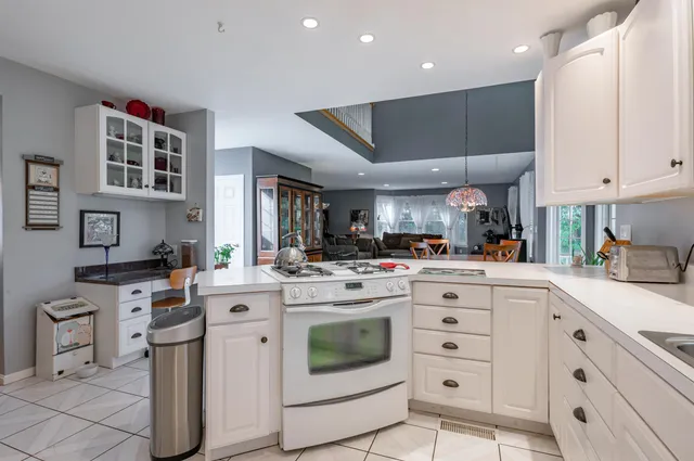 $1,950,000 | 12 Leclair Drive, Hudson, NH 03051