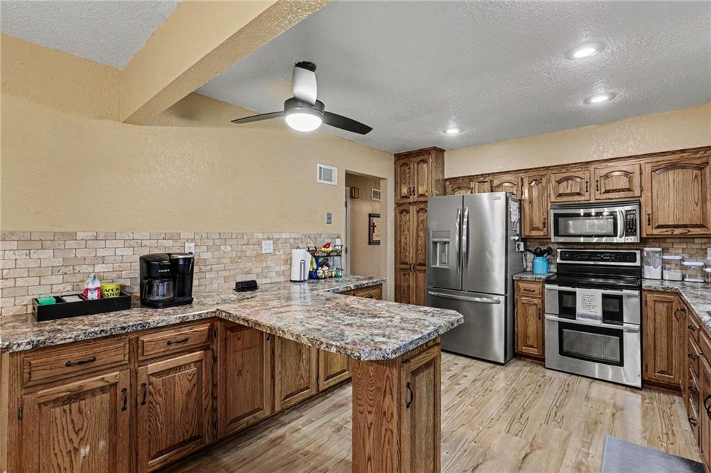 14308 Raymond Road Kearney, MO 64060 - Photo 6 of 29