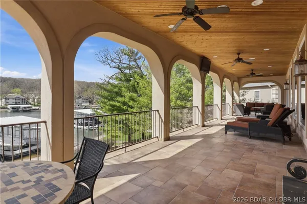 $2,869,000 | Undisclosed Address, Sunrise Beach, MO 65079