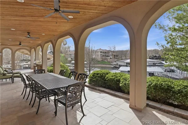 $2,869,000 | Undisclosed Address, Sunrise Beach, MO 65079