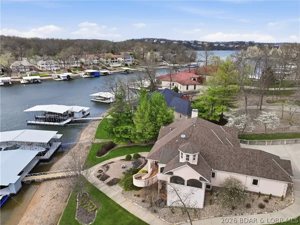 $2,869,000 | Undisclosed Address, Sunrise Beach, MO 65079