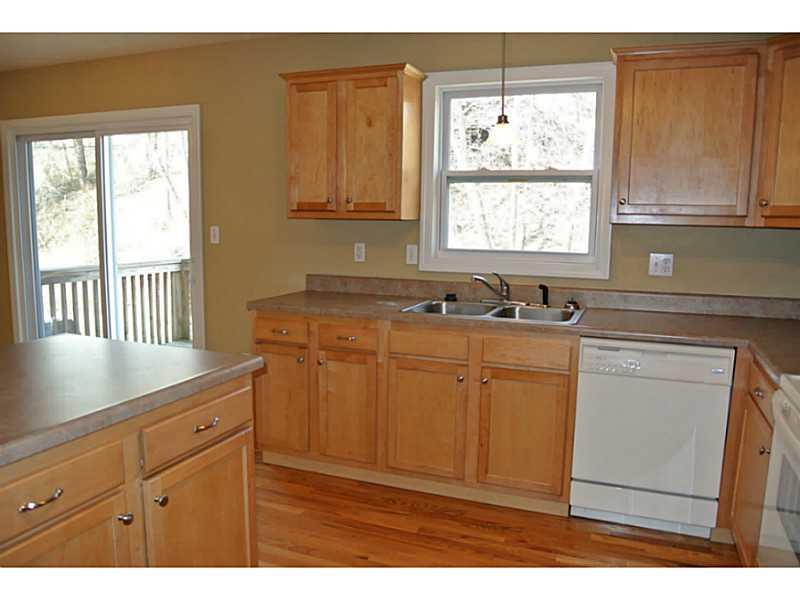 2859 Edgecliff Road, Unit 3 Lower Burrell, PA 15068 - Photo 8 of 20 Kitchen. Kitchen - SGD to Deck
