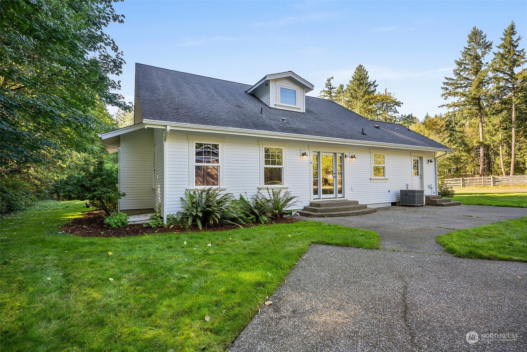 5416 Johnson Point Road Northeast Olympia, WA 98516 - Photo 32 of 40 Gallery Image 32