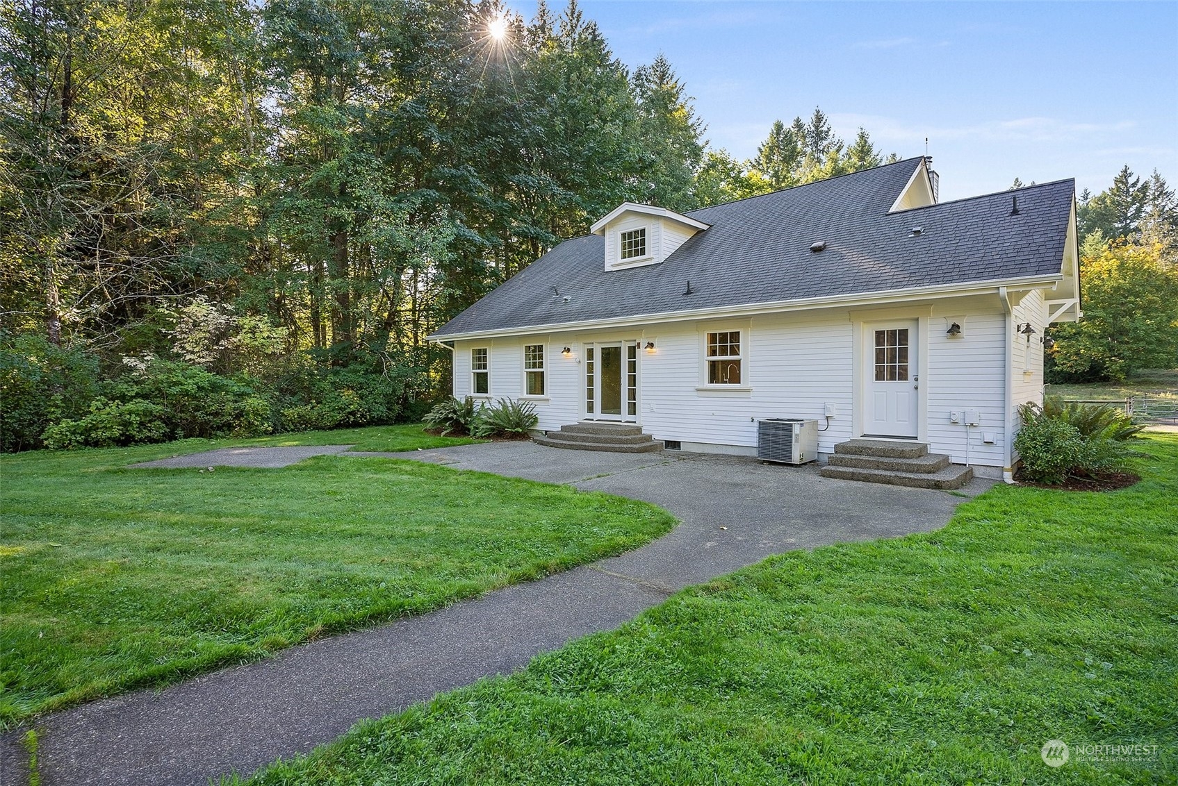 5416 Johnson Point Road Northeast Olympia, WA 98516 - Photo 33 of 40 Gallery Image 33