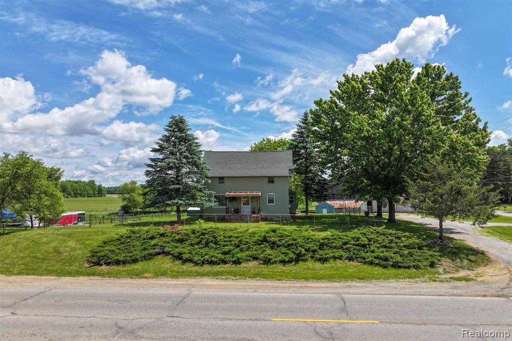 8990 Birch Run Road Millington, MI 48746 - Photo 5 of 52