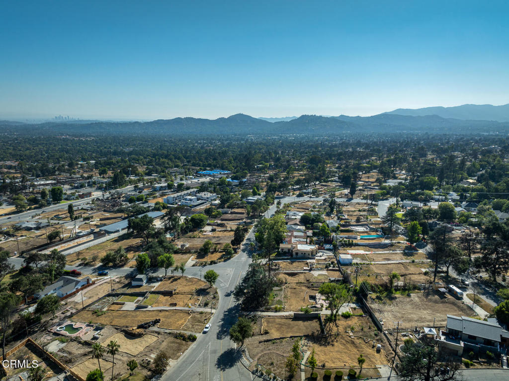 1077 East Palm Street Altadena, CA 91001 - Photo 37 of 44 an aerial view of residential house and green space