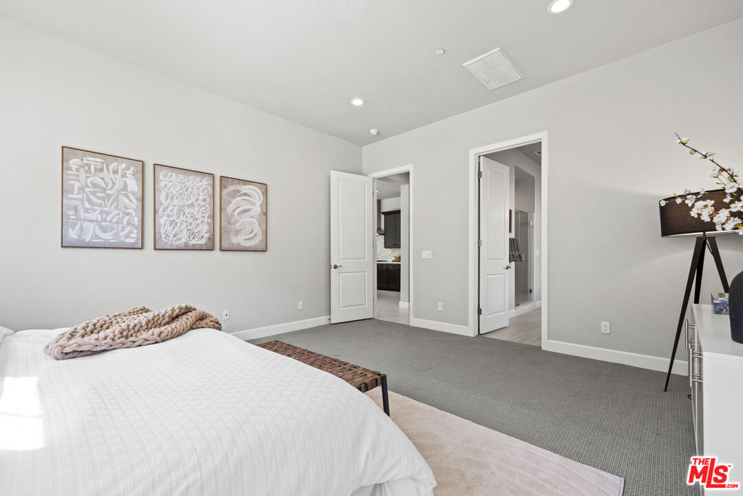 24220 Sterling Ranch Road West Hills, CA 91304 - Photo 26 of 60