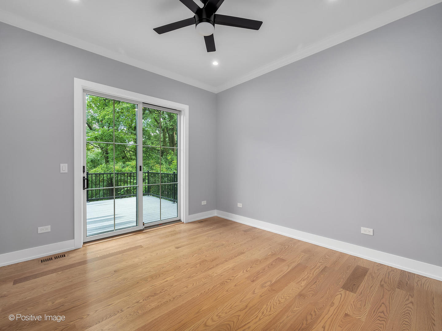 11480 Circle Drive Burr Ridge, IL 60527 - Photo 16 of 53 a view of a room with a large window