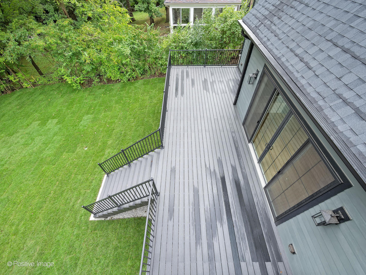 11480 Circle Drive Burr Ridge, IL 60527 - Photo 33 of 53 a view of outdoor space and deck