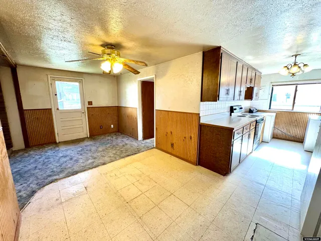 $182,500 | 601 South Spruce Street, Laramie, WY 82072